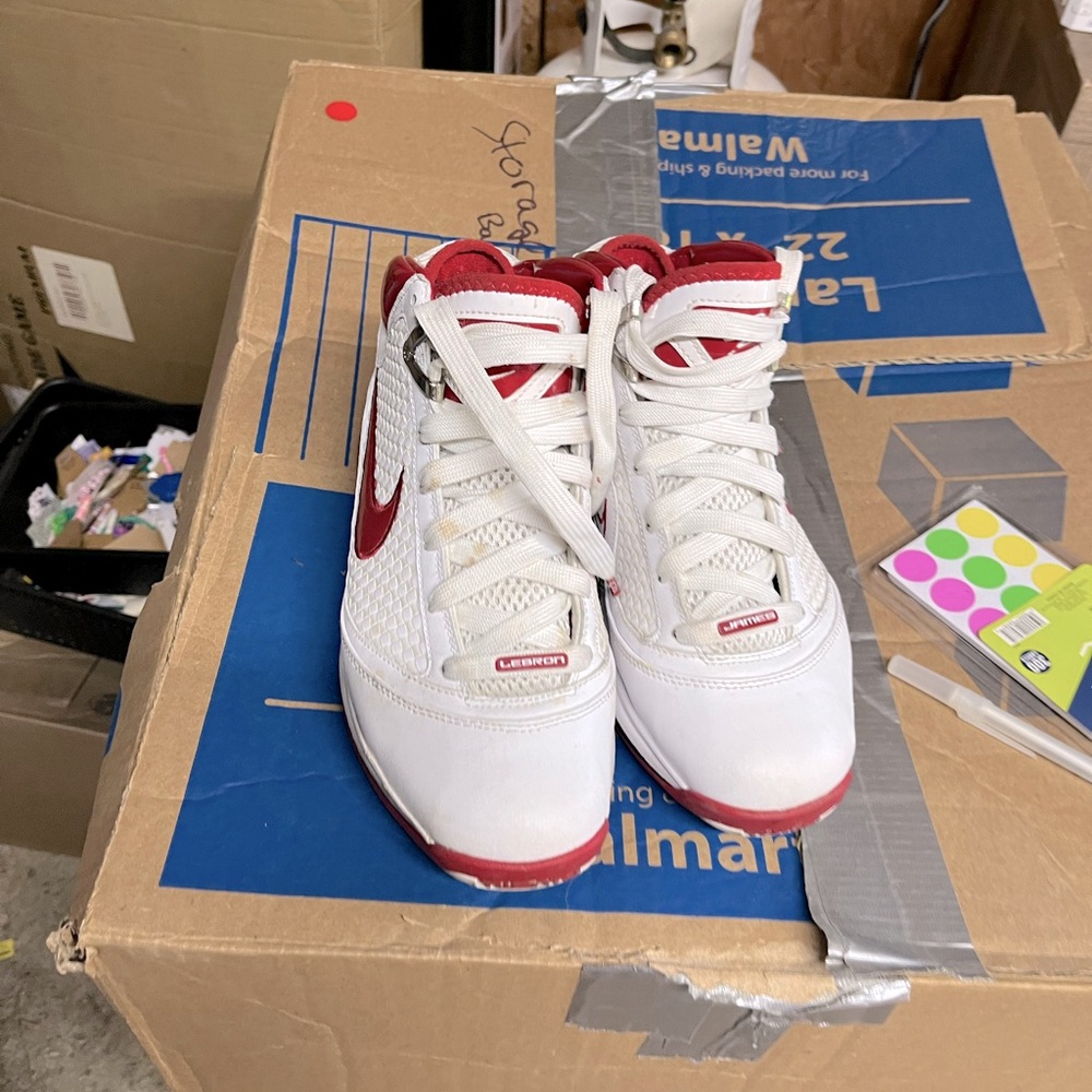 Nike Lebron James. Youth size 5.5
